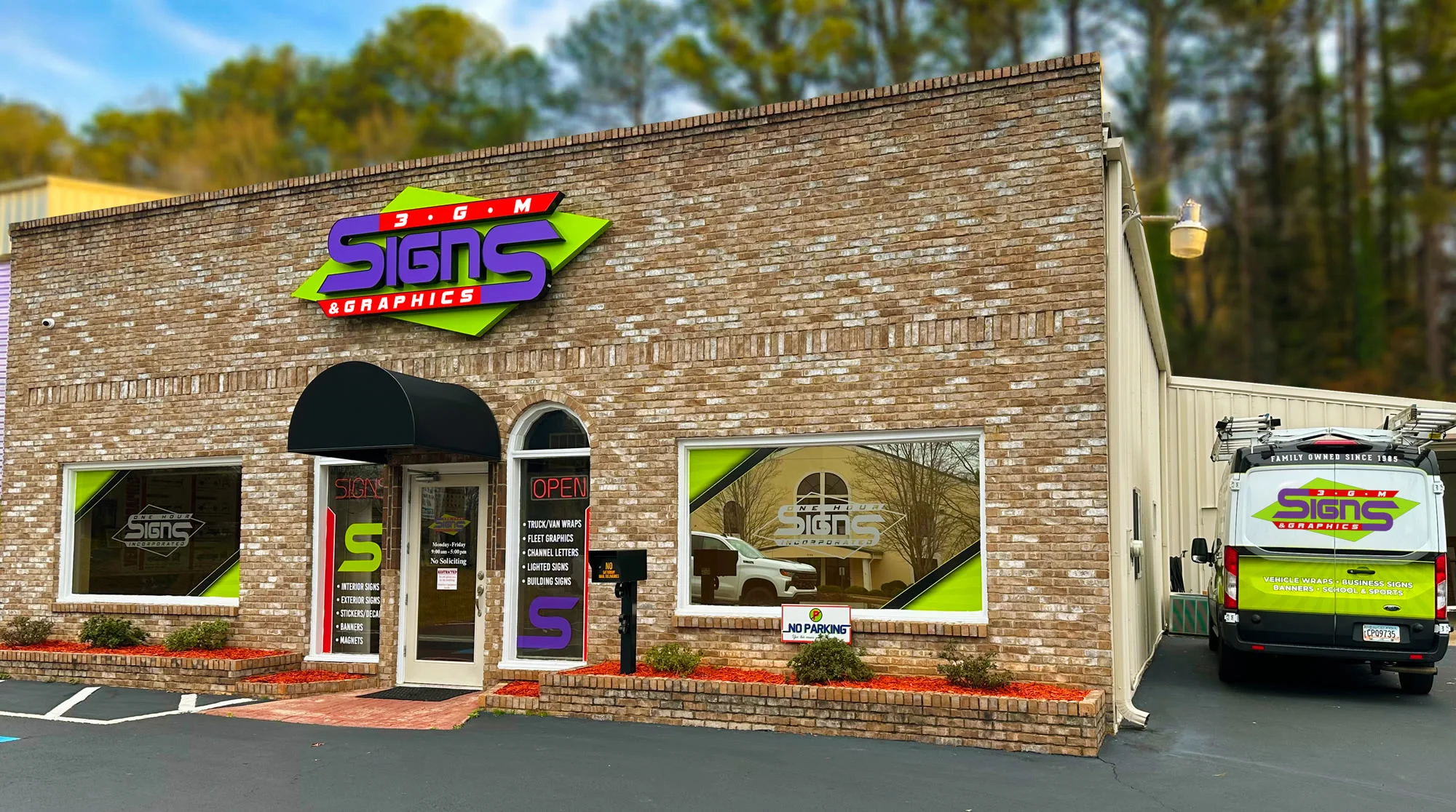3GM Signs Building